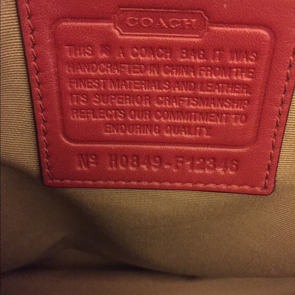 Authentic coach Purse with genuine leather - Picture 4 of 4